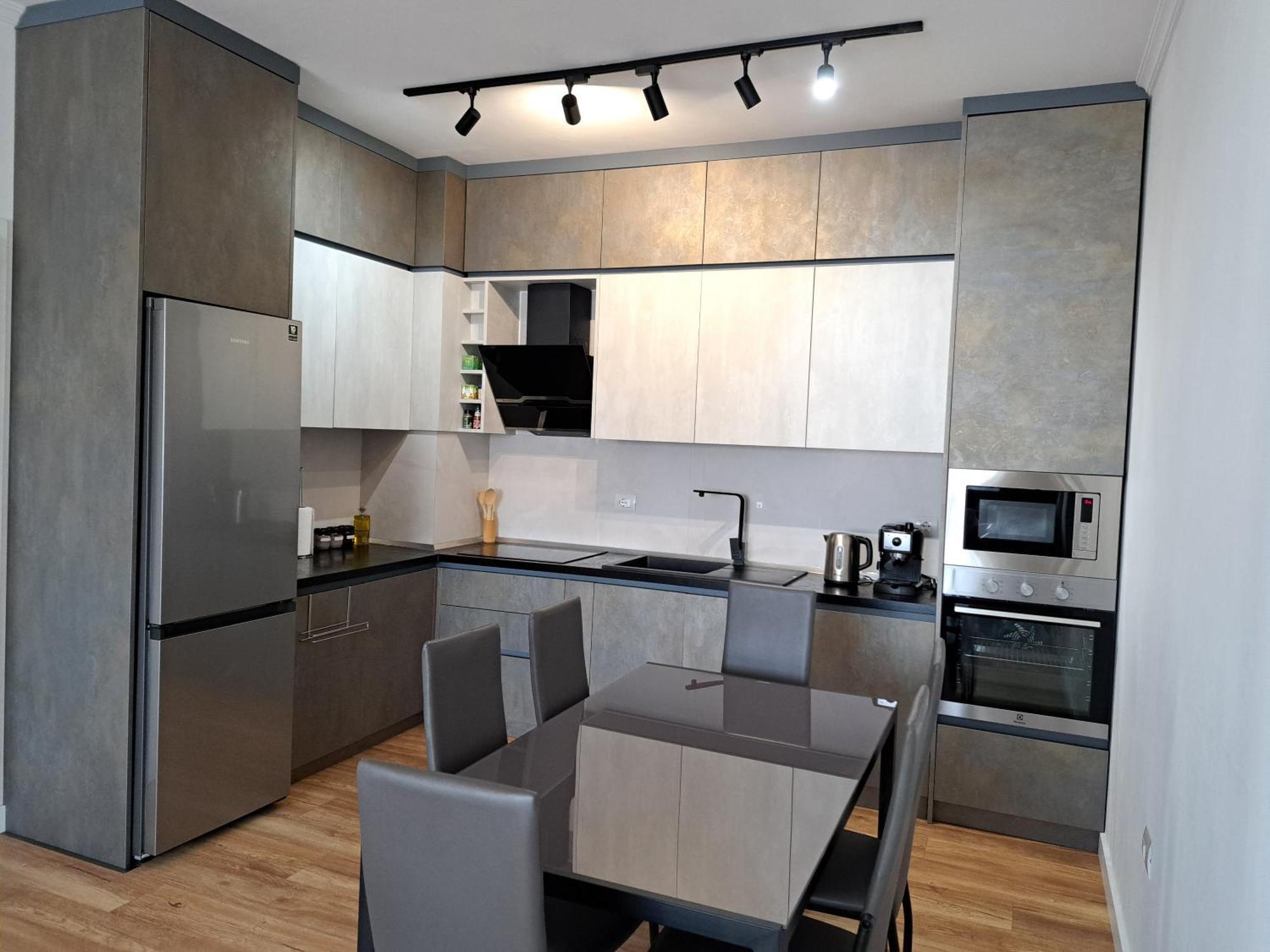Pazari Luxury Central Apartment Tirana Exterior foto