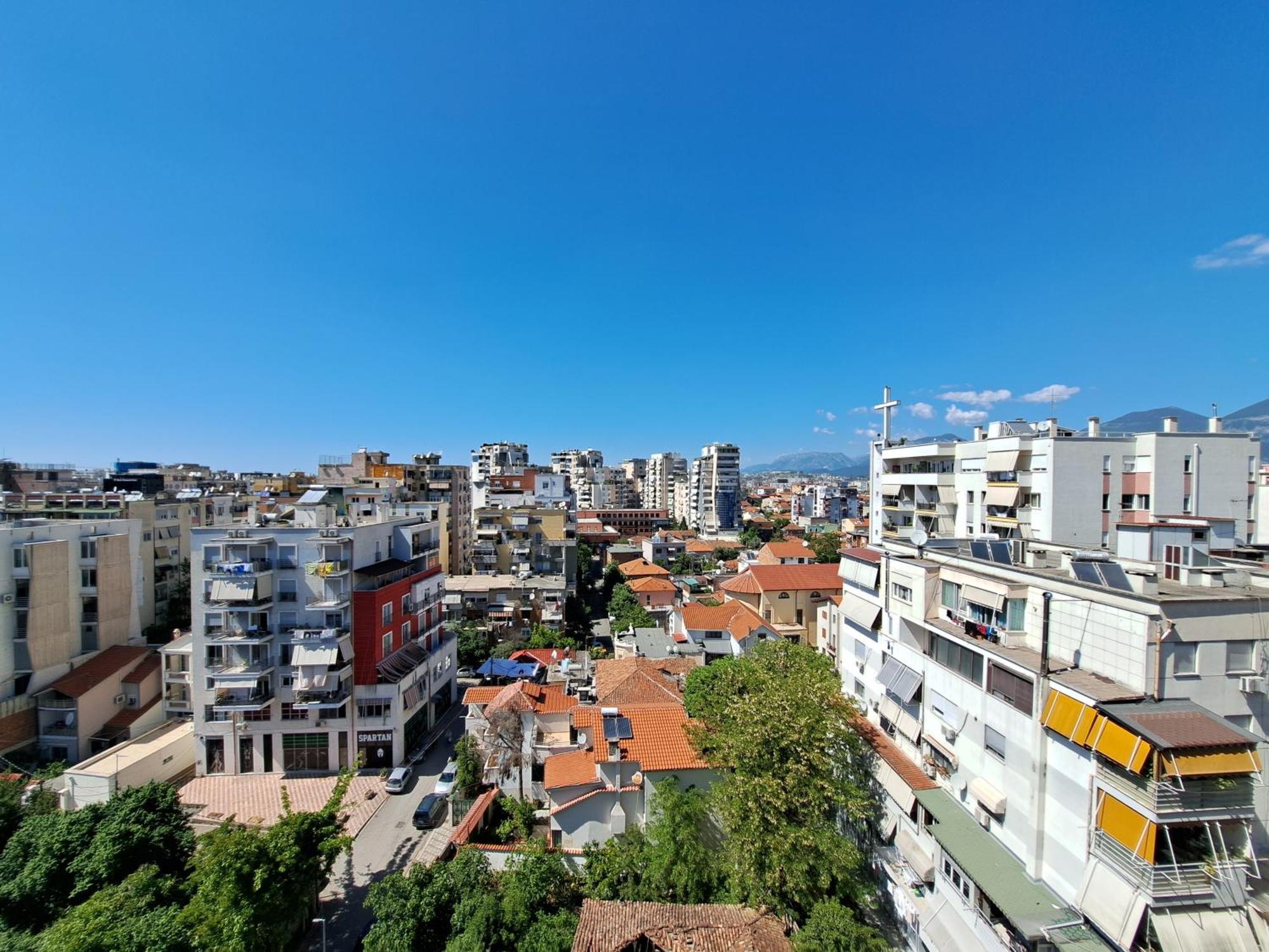 Pazari Luxury Central Apartment Tirana Exterior foto