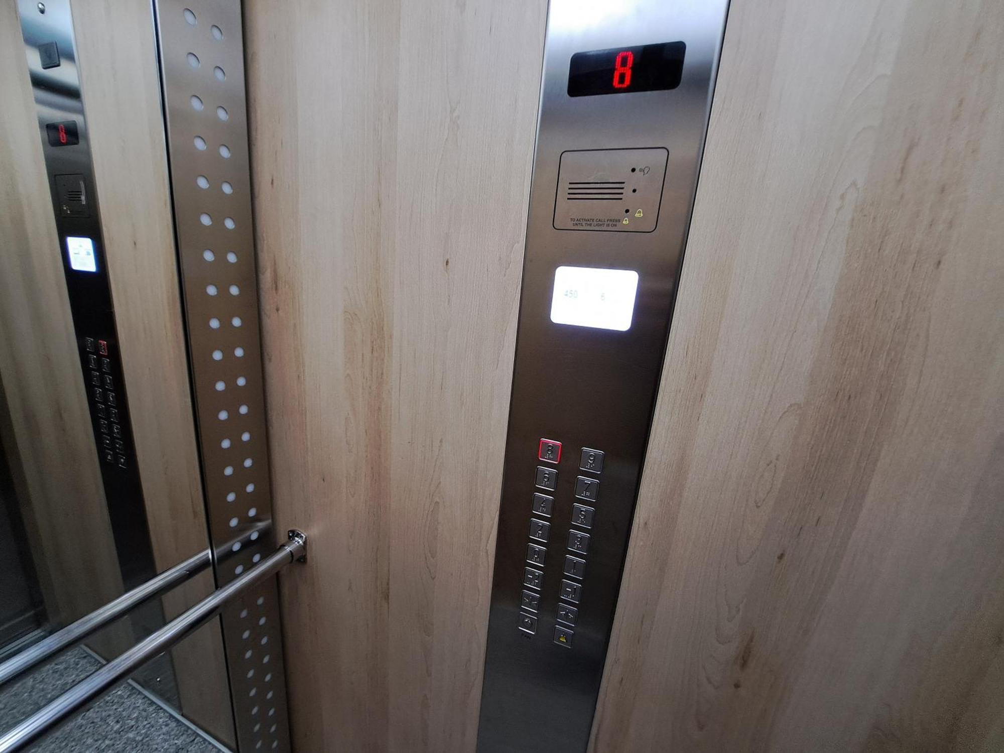 Pazari Luxury Central Apartment Tirana Exterior foto